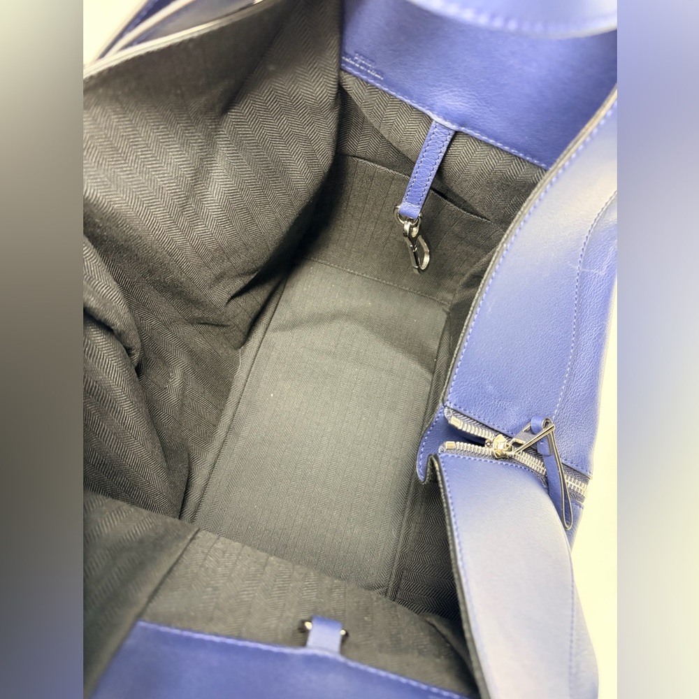 Loewe Compact Hammock Bag - Picture 10 of 15
